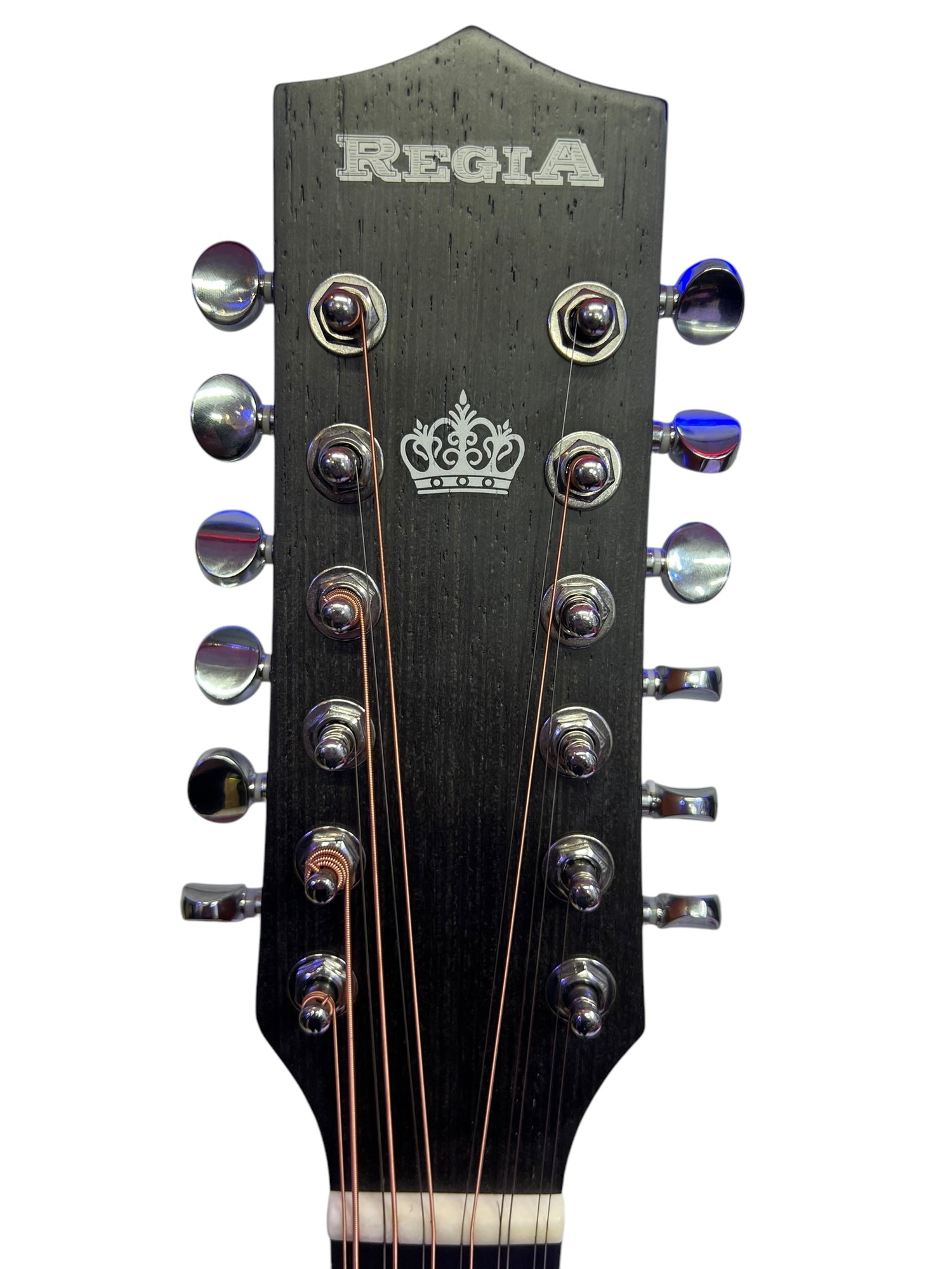 Docerola electroacústica Regia con pastilla Fishman.