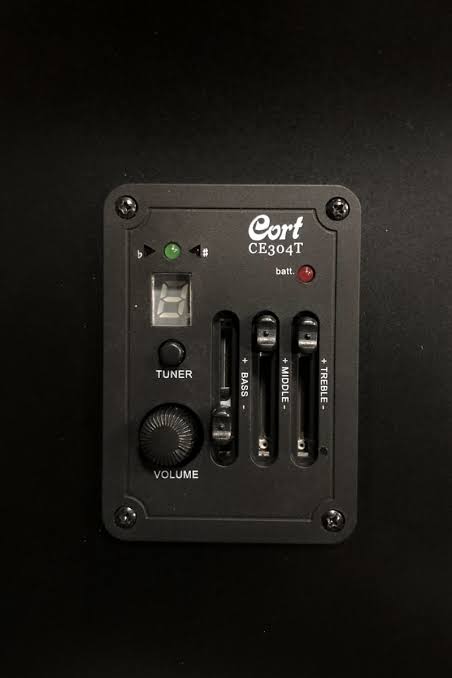 Guitarra Electroacustica estilo Texana Cort AD880CE-BK.